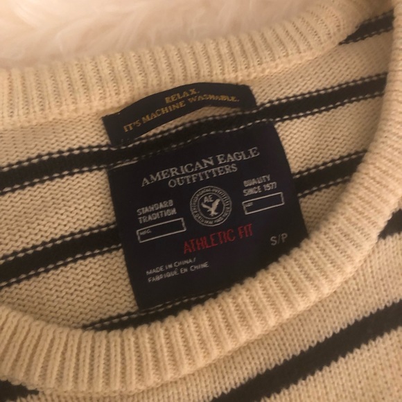 VGC Gorgeous 8/10 American Eagle men’s cotton crewneck sweater in men’s Size S! - Picture 5 of 7